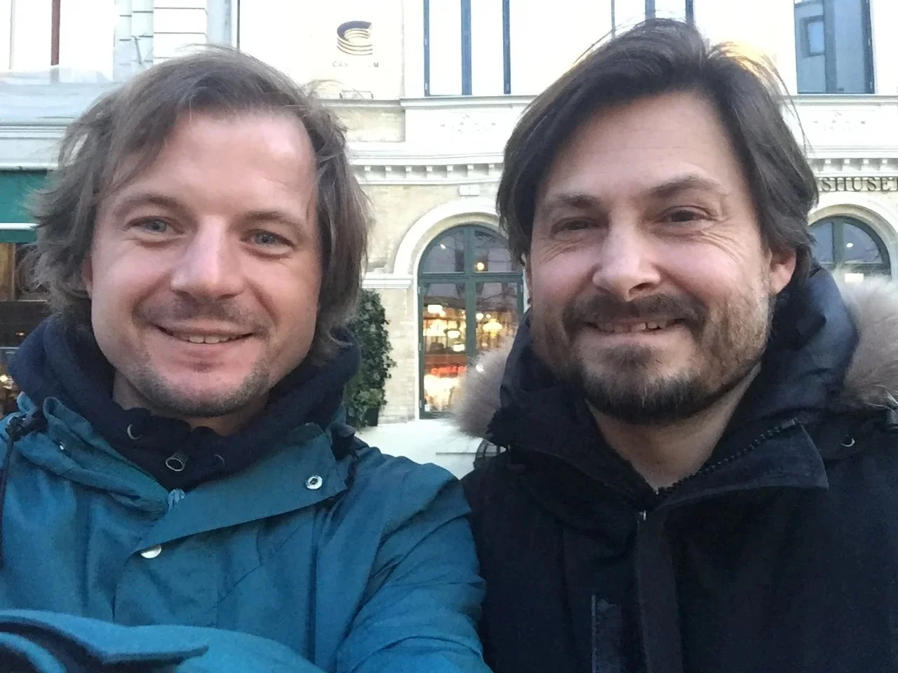 Michael Muhr with Johan Maresch, Global IT Tech Innovation Manager at Volvo Cars Group, outside Börshuset