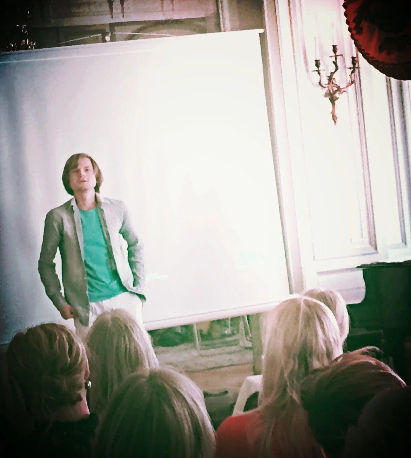 Michael Muhr keynote inside the Swedish Club in Paris